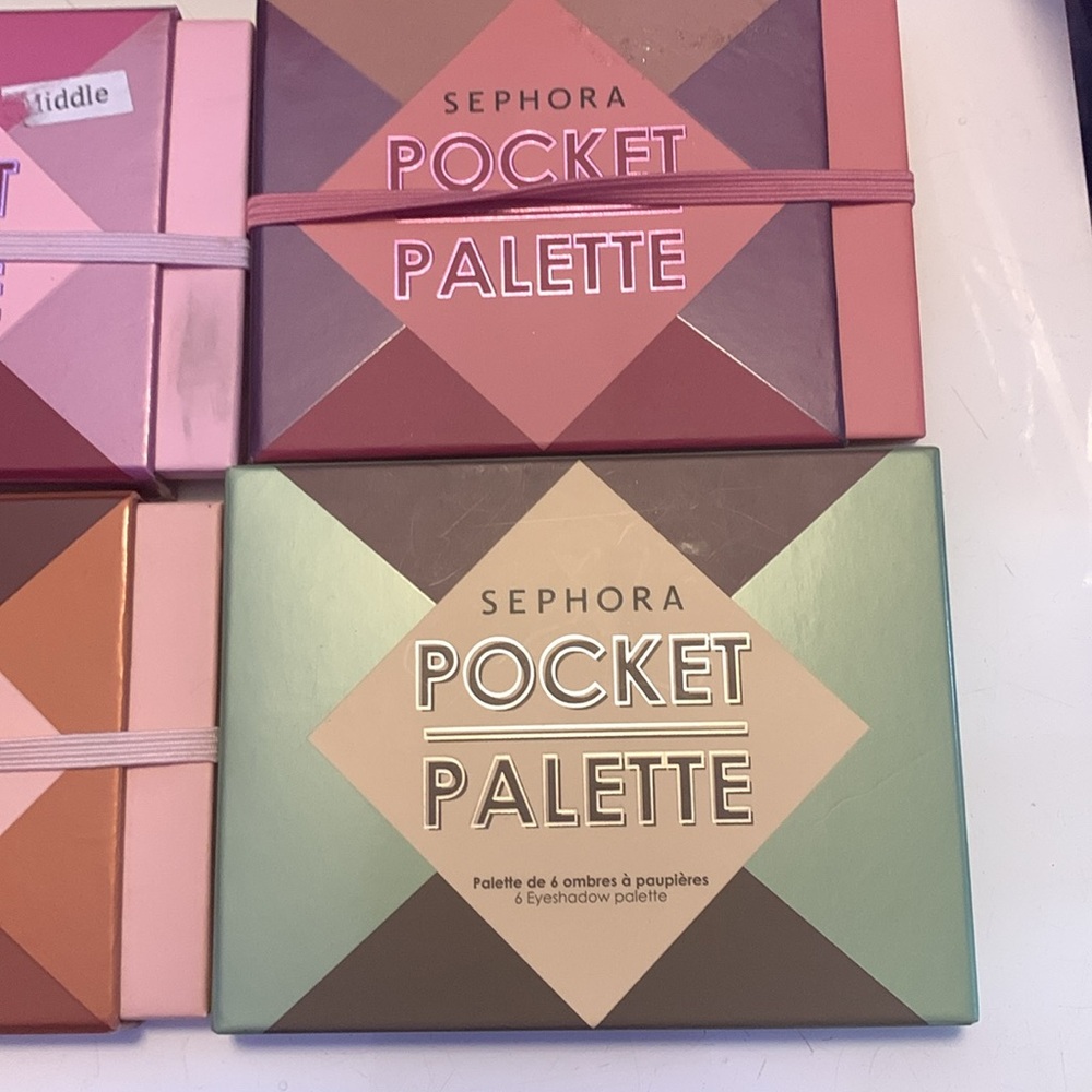 4 Sephora pocket eyeshadow palettes - Picture 3 of 7